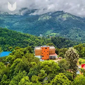 *** Hotel Palmtree Leaf, India